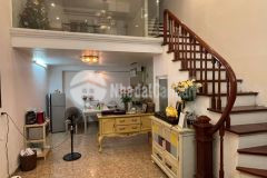 Bán nhà lạc long quân 38m 5t mt4.5 ô tô đi lại dân trí cao 4.5tỷ 0962.656.654