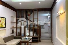 Nhà đẹp đủ công năng, phân lô, ô tô, ở vip phố nguyễn sơn 43m2 giá 3.9 tỷ