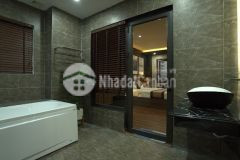 3b housing cho thuê căn hộ view hồ mặt đường hoàng thê thiện