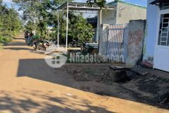 D920 bán đất buôn bu xã hòa khánh