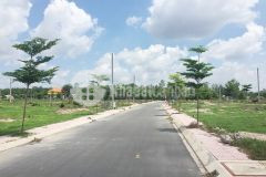 Cần bán lô đất đường nguyễn thị bảy tp.tân an,100m2 full thổ, shr, 590 triệu