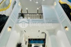 Bán nhà của ca sĩ 110m2 6 tầng mt 6.2m hoàng văn thái thanh xuân gara chỉ 17 tỷ hơn.