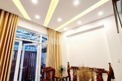 Bán gấp nhà 5 tầng hxh cực đẹp thành thái, p12, q10, 50m2 3.7x13.5m, 9 tỷ