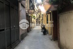 Bán nhà đường láng mới đẹp 47m, 4t, mt 4,1m giá đã giảm còn 5,1 tỷ.