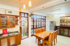 Bán nhà văn quán, hà đông, ô tô tránh, lô góc, ngõ thông, kd 61m2, giá nhỉnh 9 tỷ