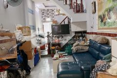 Nhà đẹp tân thới hiệp, q12, 2 mặt hẻm xe tải, gần sát trường cao đẳng, đại học và bệnh viện.