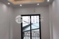 Lĩnh nam gần phố bán nhà 5 tầng mới ở ngay ngõ rộng