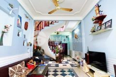 Nhà bán trường chinh, 64m2, 2 tầng btct chỉ 5,3 tỷ