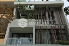 Bán nhà mặt chợ cổ nhuế,kinh doanh tốt,dt 50m,giá nhỉnh 3 tỷ