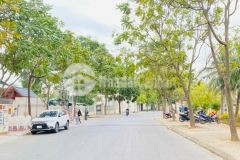 Bán đất mặt phố hồng châu, tp hd, 68.4m2, mt 4.5m, đường hè 20.5m, view hồ, vị trí đẹp