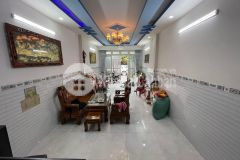 Nhà ngộp hxh thông tứ tung, 64m2, 4 tầng vào ở ngay, nguyễn kiệm, 6.2 tỷ.