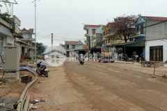 Chính chủ cần bán ngay ô đất trục chính mặt đường thống nhất giá rẻ nhất, cam kết có lãi ngay sau kh