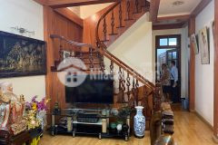 Bán gấp nhà trung tả, đống đa, ô tô, 56m2, 5 tầng, giá chỉ 4.8 tỷ, lh 0847499665