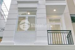 Cân ban gâp nha măt phô hô đăc di 46m, gia chi 17 ty
