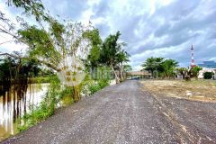 Bán đất biệt thự view sông ngay villa cầu bè xã vĩnh thạnh. giá 15 triệum2 lh 0935029856