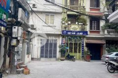 Bán nhà phố nguyễn đình hoàn cầu giấy