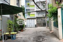 Đang bán nhà đường nơ trang long,gần chợ trường học, dt sd 38m,giá 5.7 tỷ