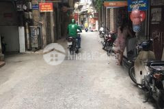 Bán nhà nhỏ xinh ngõ văn chương đống đa diện tích 24m2, 4 tầng, mặt tiền 2.6m, giá 2.15 tỷ