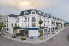 Bán căn shophouse mặt đường 30m dự án crown villas thái nguyên