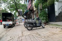 Mặt phố lê duẩn 43m2mt 4.2m. oto tránh, vỉa hè, kd 12.4 tỷ.