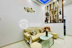 Mặt tiền phạm văn đồng, dt 85m2, mua vào ở ngay nhưng giá chỉ 5.5 tỷ