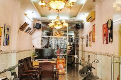 Lạc long quân, phường 10 tân bình, hxh, 4 tầng 5 pn, sổ vuông vức.