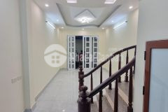 Bán gấp nhà dt 32m 4t mt 3,2m giá nhỉnh 3tỷ. dương văn bé hai bà trưng. 0947913839