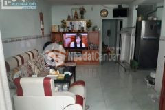 Bán nha hem xe hơi 75m2 nguyên hông go vâp nhỉnh 5t