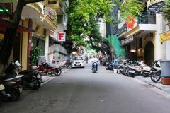 Bán nhà mặt phố hàng hành hoàn kiếm. dt 175m2 x 4 tầng, mt 25m. giá chỉ 185.8 tỷ