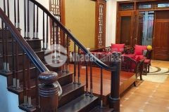 Nhà cực đẹp trung tâm phố ngô quyền hà đông ô tô đỗ cửa 0914 233 281.