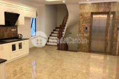 Nhà đẹp tây hồ, 5 tỷ có thang máy, 50m2, 5 tầng, mt 5m, về ở luôn. 033.623.6006