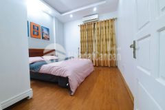 Nhà phân lô hoàng cầu 45m24t ngõ thông, oto đỗ cửa 6.4 tỷ.