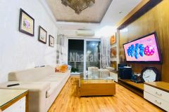 Bán nhà lạc long quân, tây hồ, 42m, 5t, mt4m, gần phố, lô góc, 50m ra hồ tây, giá 6.3 tỷ