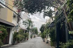 Bán nhà 4 tầng 7 chỗ vô nhà lý phục man quận 7 giá 7tỷ8