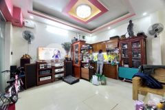 Nguyễn văn cừ long biên mặt tiền rộng, nhà mới, ở ngay.