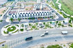 Bán nhà liền kề 3,ô 11 tại tân uyên. tặng ngay iphone 13 promax