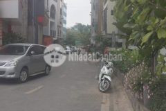 Bán 100m2 đất cầu giấy tặng nhà c4, ngõ to ô tô đỗ trc cửa, 2 xe tải tránh, thông võ chí công