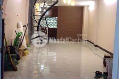 Bán nhà âu cơ gần vòng xoay lê đại hành 4 phòng ngủ