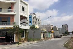 Chính chủ cần tiền bán gấp lô đất tại la kê, hà đông. đẹp đắc địa đầy đủ tiện ích. 50m2, 5.5 tỷ