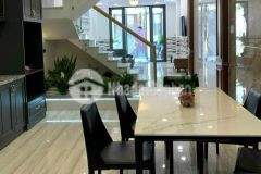 Bán nhà đầu phố lĩnh nam, dt 44m2, giá 4.85 tỷ