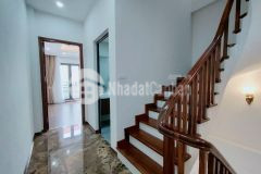 Nguyễn sơn long biên, 5 tầng mới cứng, ngõ thông, ô tô đỗ cổng.