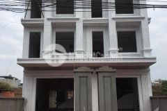 Chinh chủ bán nhà 3tầng, mặt tiền 5m, đường 2oto, khu phố 3a giếng đáy hạ long quảng ninh