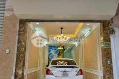 Kiệt tác mang tên con phố đền lừ thơ mộng 42m x 6t, 9,5 tỷ, thang máy, kd.