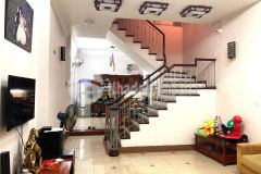 Bán nhà quan hoa nguyễn khánh toàn, 70m2 mt 5m giá chỉ hơn 5 tỷ, ngõ thông tứ tung, cách phố 50m