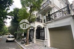 Bán biệt thự siêu đẹp trần thái tông, cầu giấy 210m2 giá 45 tỷ lh 0865485538