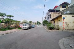 Bán đất tặng nhà cấp 4 phố đức giang dt 120m2 mt 6m giá 8.2 tỷ