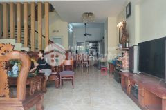 Chủ bán gấp ngọc thụy nhà đẹp, rộng view khuôn viên 20 ô tô 80m2 x 9,5 tỷ