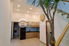 Kẹt tiền bán gấp nhà hxh nguyễn tri phương trung tâm q10 40m2, 3 tầng, giá chỉ 6 tỷ.