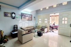 Bán nhà hxh lê văn sỹ, quận 3, dt 70m2, 5 lầu, nở hậu.