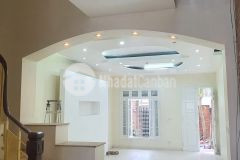 Cần bán gấp nhà ngọc thụy 105m x 4 tầng, mt 5m, giá 11.5 ty thương lượng